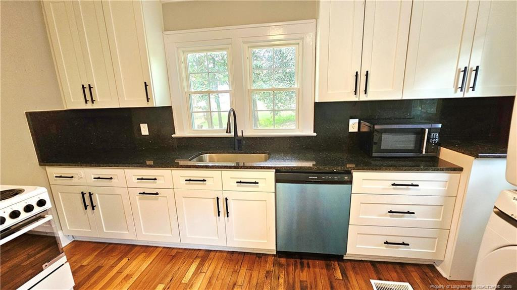 134 McGill Street, Sanford, NC 27330 — photo 8