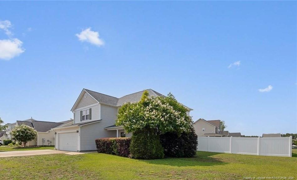 549 Bellgrove Drive, Hope Mills, NC 28348 — photo 2