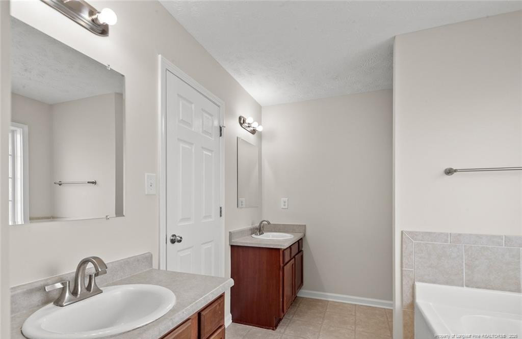549 Bellgrove Drive, Hope Mills, NC 28348 — photo 10