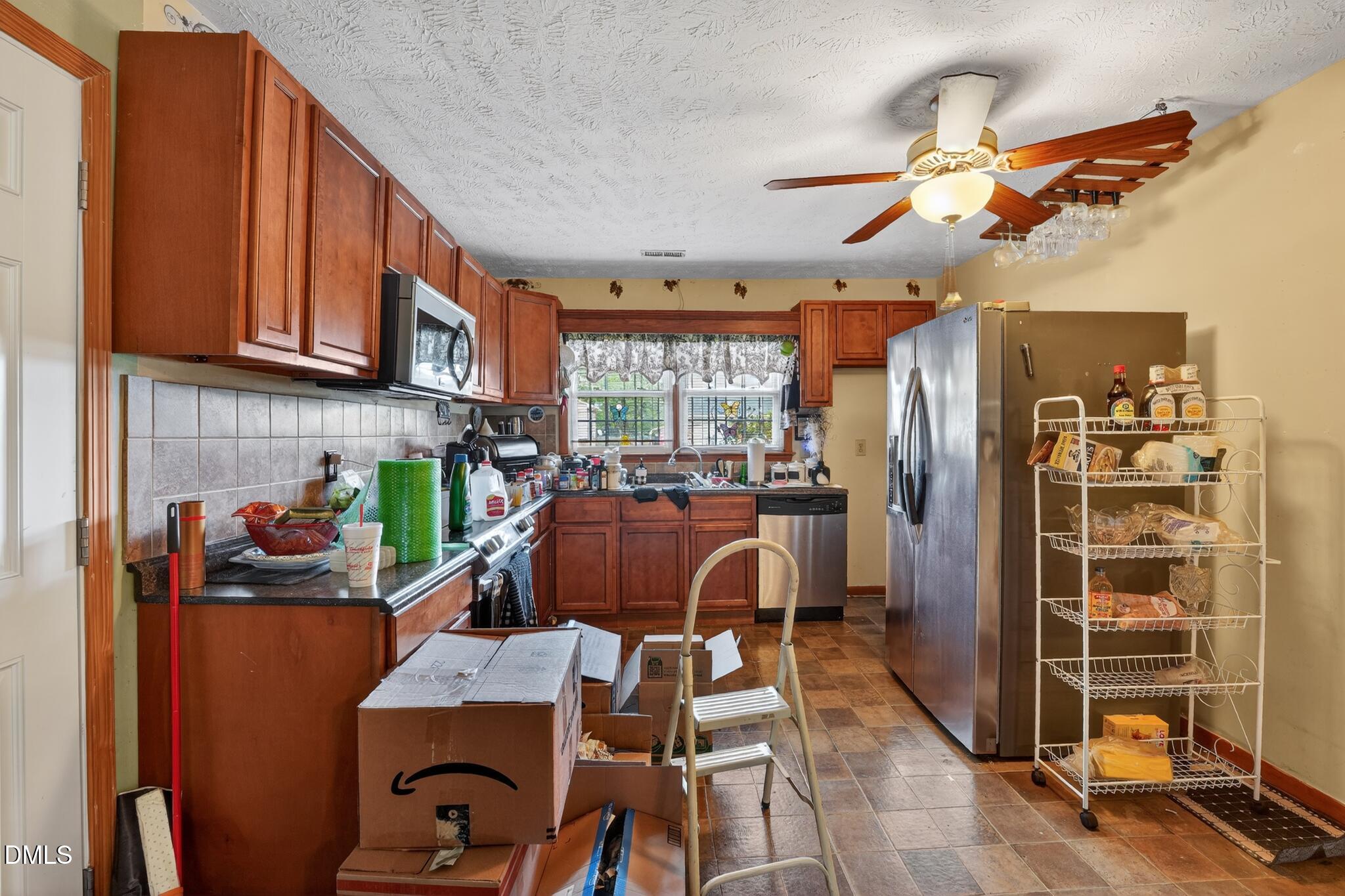1082 Quail Meadow Drive, Fayetteville, NC 28314 — photo 10